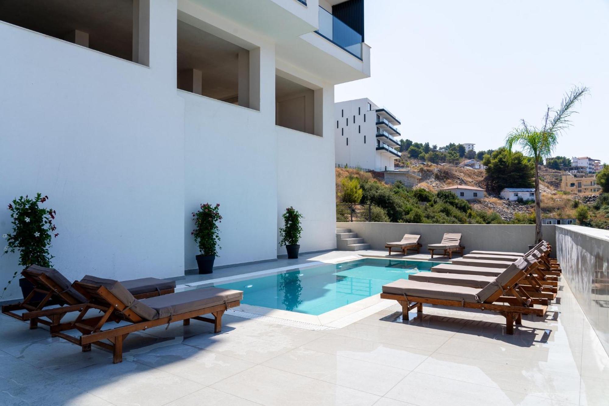 Sea View Apartment Elite2 Sarande Exterior photo